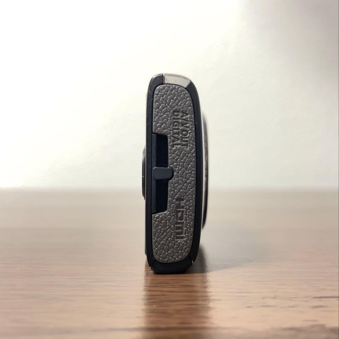 【美品】 Canon IXY650 新品充電器 新品バッテリー ストラップ 付き