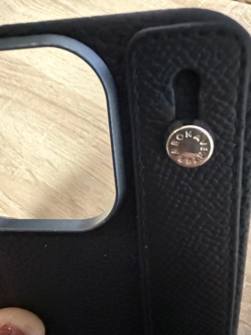 ボナペンチュラ iPhone16pro ケース 黒