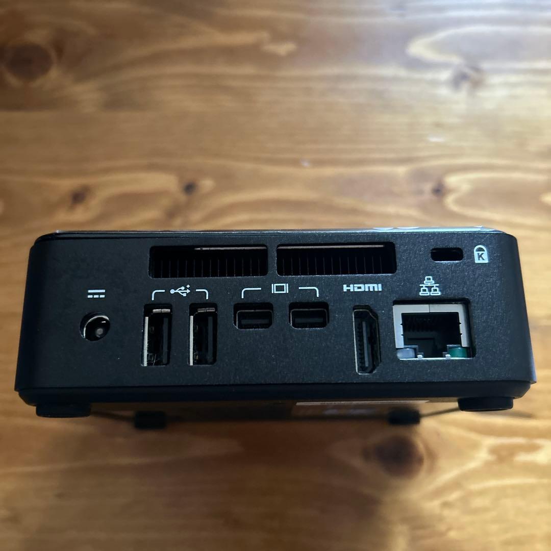 Intel NUC NUC Kit DC5342HYEミニPC