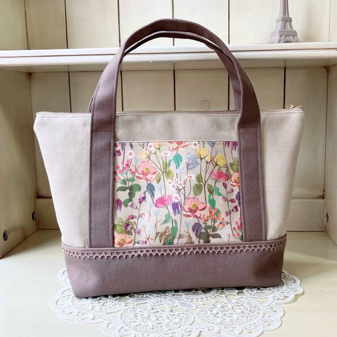 新作✦クロスステッチ❤︎ファスナーバッグ　ハンドメイド サモイロフ