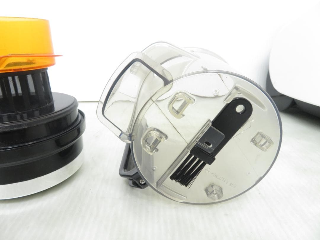 東芝 2021年製 トルネオ ミニ サイクロン掃除機 クリーナー ホワイト