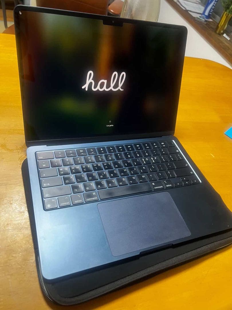 MacBook Air M 2本体 高解像度ディスプレイ