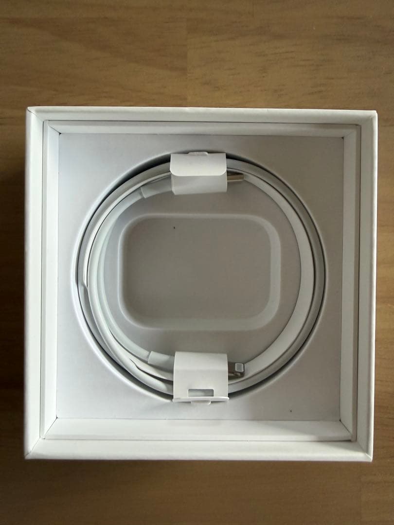 k*a様 AirPods Pro 2 本体 ホワイト