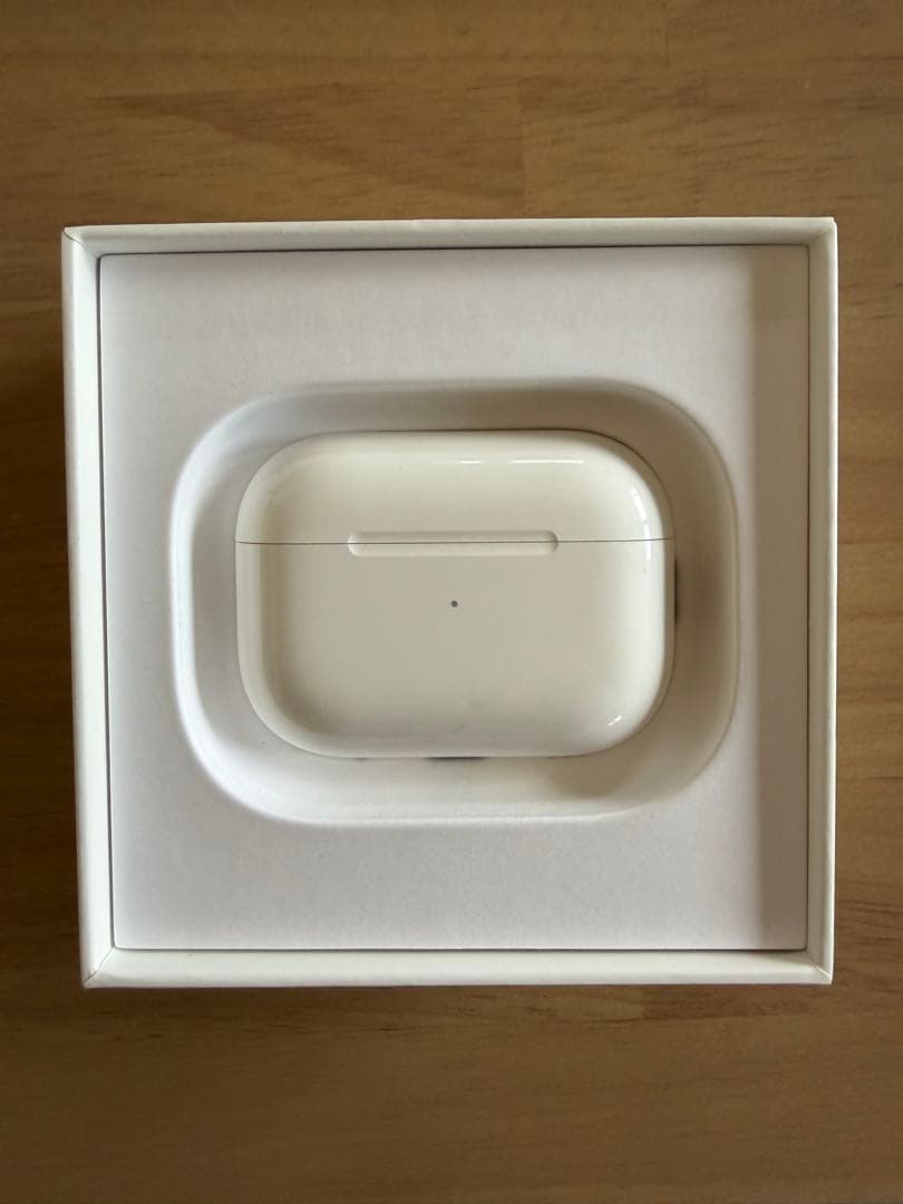 k*a様 AirPods Pro 2 本体 ホワイト