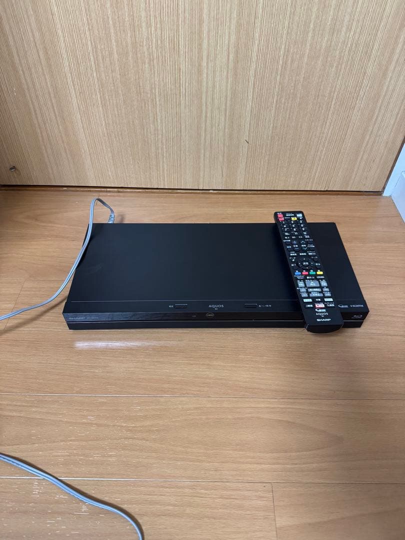 SHARP シャープ　ブルーレイレコーダー　2番組同時録画　BD-NW1100