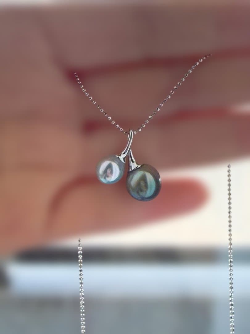 【大珠チェリー】黒蝶真珠×真多麻アコヤ 12mmアップ 揺れるS925ペンダント