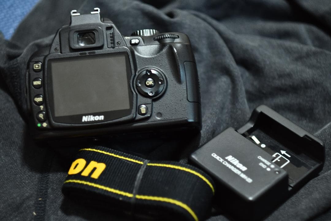 デジタルカメラ Nikon D60