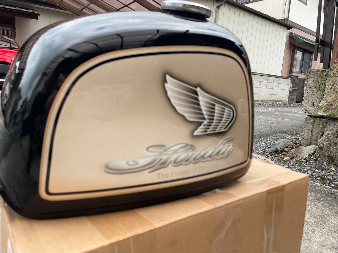 ゴリラ　タンク