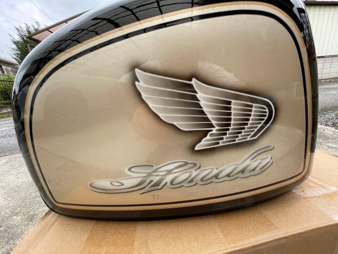 ゴリラ　タンク