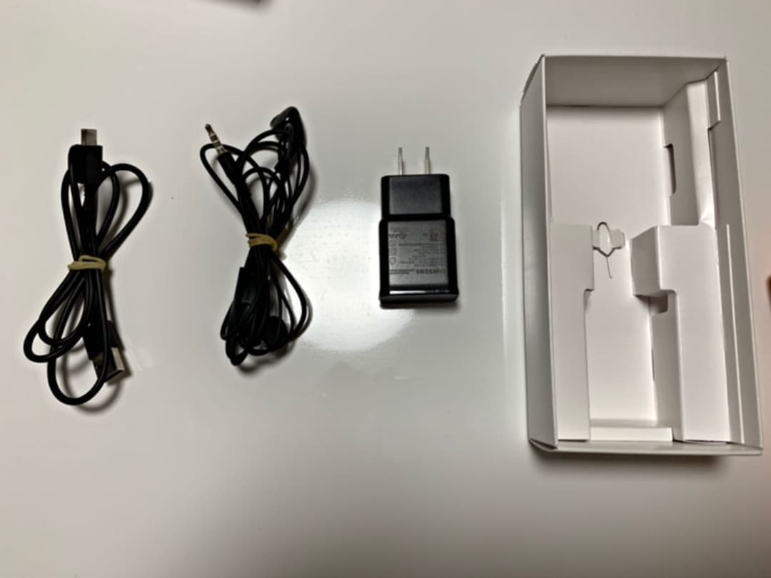 スマートフォン本体 Samsung Galaxy A20 (SM-A205GN/DS)