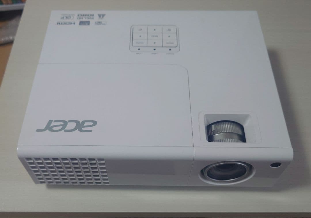 Acer プロジェクター H6510BD