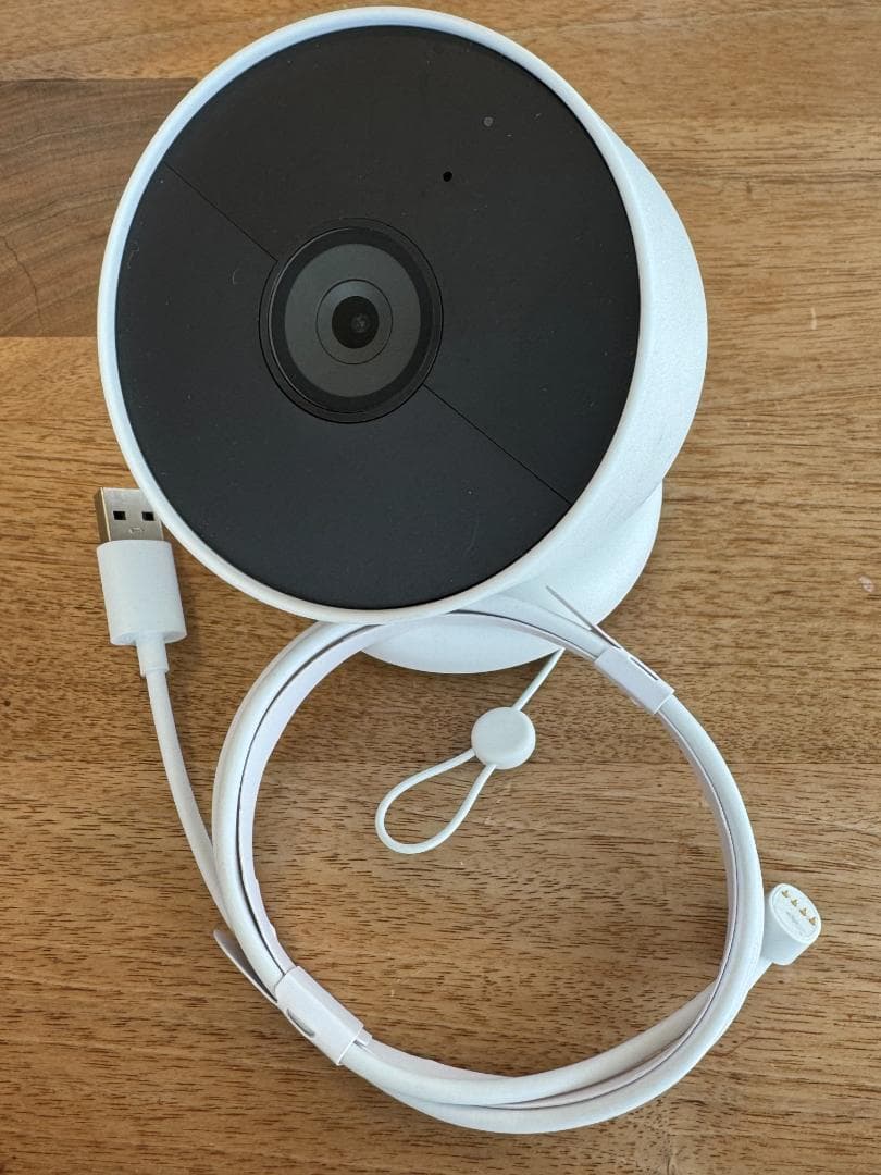 Google Nest Cam (屋内、屋外対応 / バッテリー式)