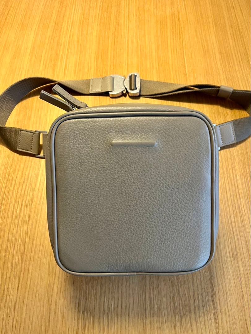 ウィークエンド カメラバッグ ミディアム　objcts.io