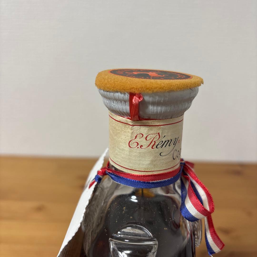 レミーマルタン ルイ13世 コニャック ブランデー バカラボトル クリアケース