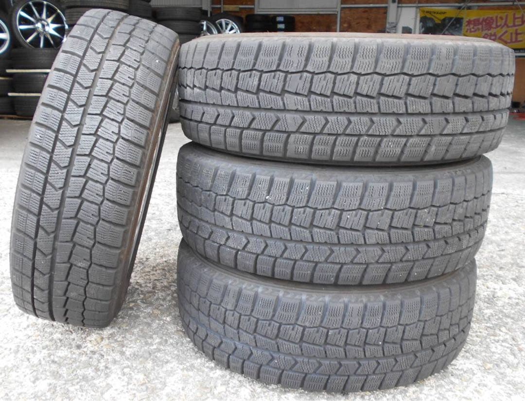 アクア　ヴィッツ　ポルテ　フィット　ヤリスなど　185/60R15　４本