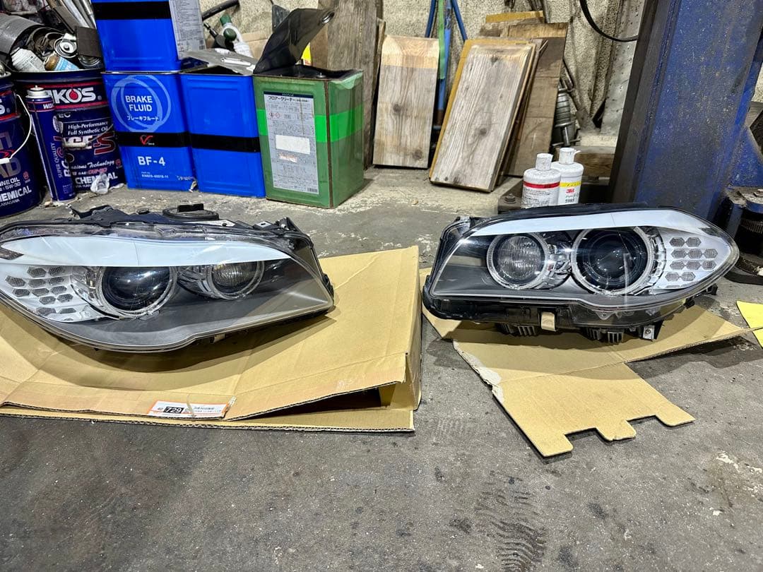  F10 Mスポーツ(23年式)純正ヘッドライト