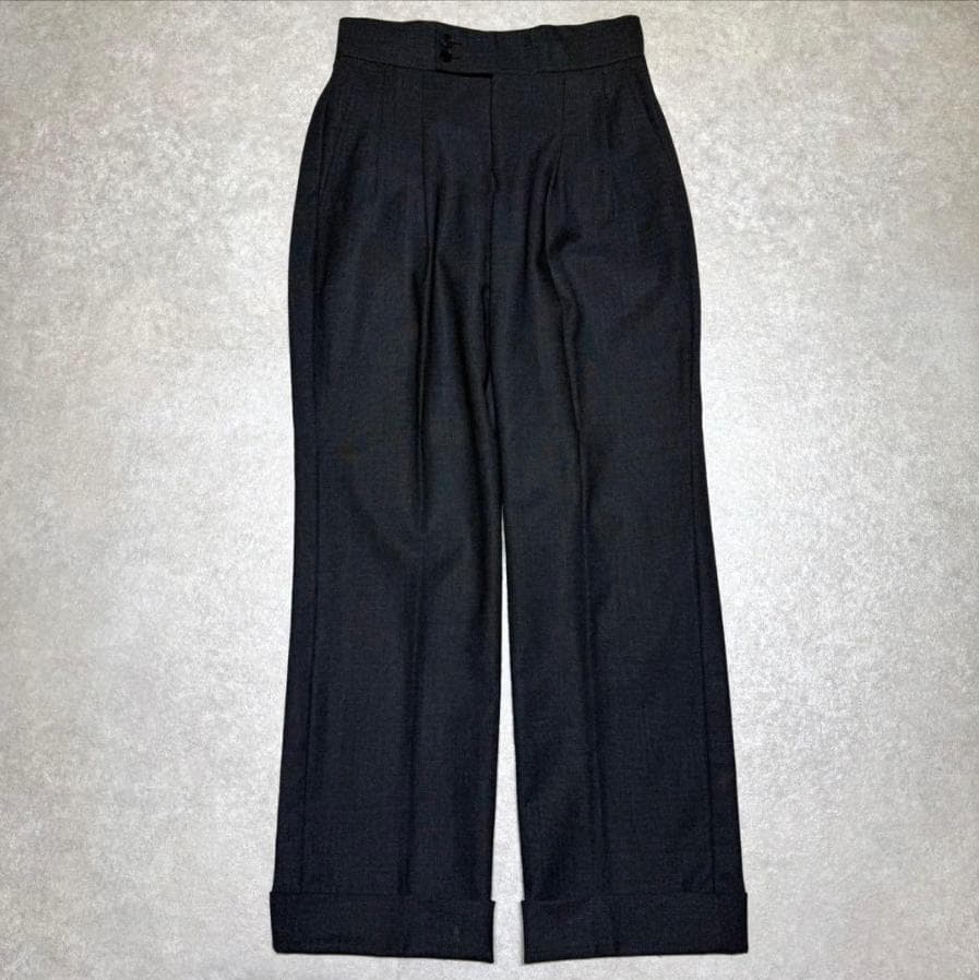 ユニバーサルランゲージ ×カノニコ グレー ダブルブレスト スーツ