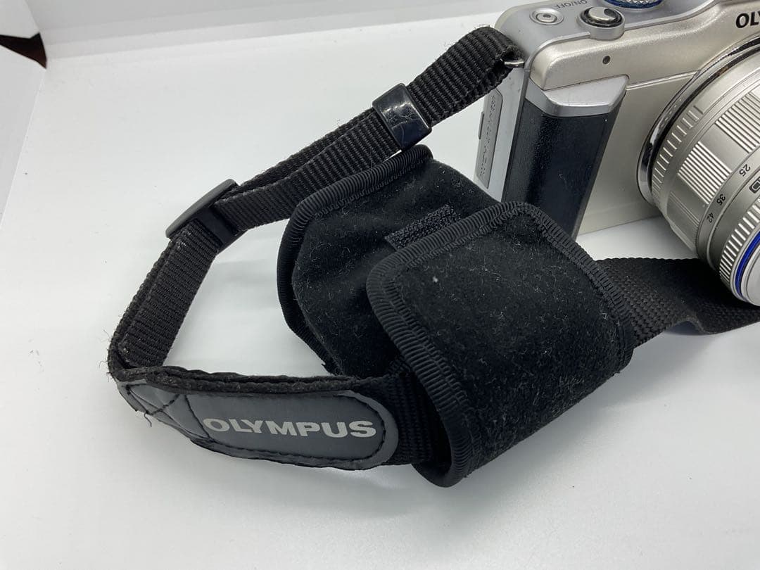 OLYMPUS PEN E-PL1 ダブルレンズキット＋電子ビューファインダー付