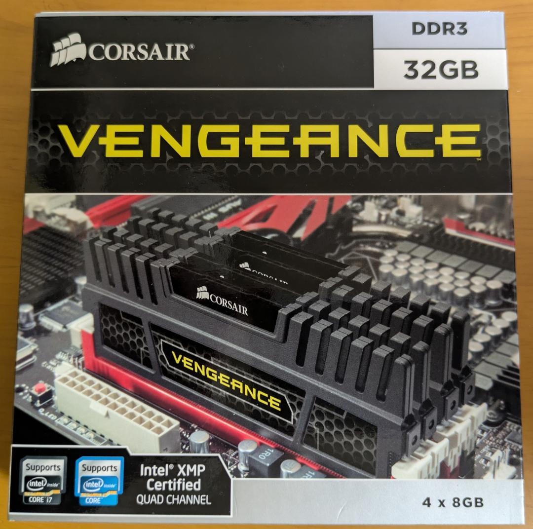 CORSAIR VENGEANCE 32GB DDR3-1600MHz メモリ