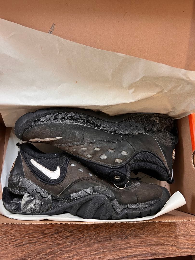 NIKE エアワーム　ブラック 加水分解・ジャンク品