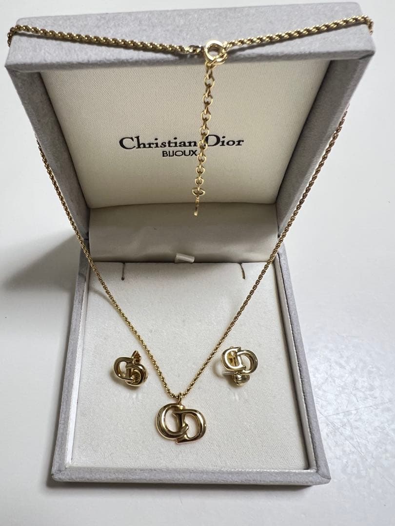 Christian Dior 箱あり ゴールド イヤリング ネックレス 美品