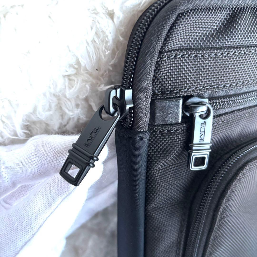 ★美品★【TUMI トゥミ】ラージラップトップカバー PCケース クラッチバッグ