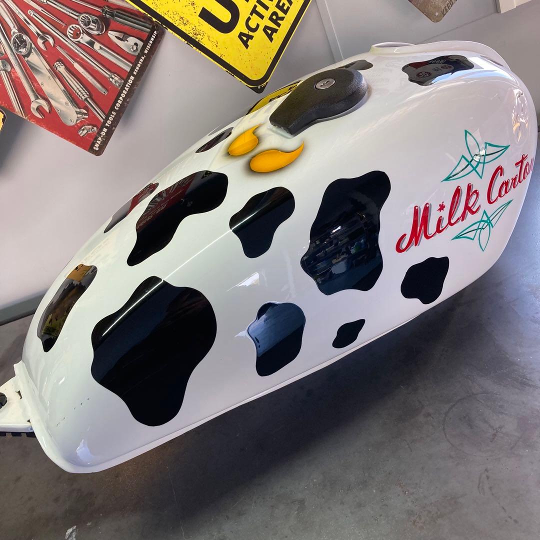 umaさん専用　sr400 フューエルタンク　カスタムペイント