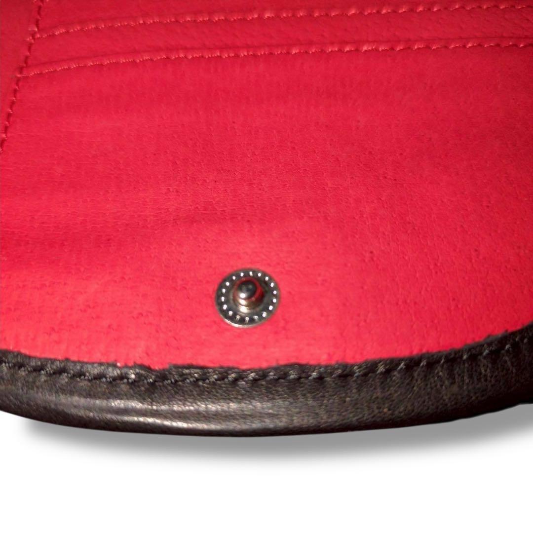 極美品　オレボレブラ アルベロベロ　がま口 札入れ有り 二つ折り財布　黒　レザー