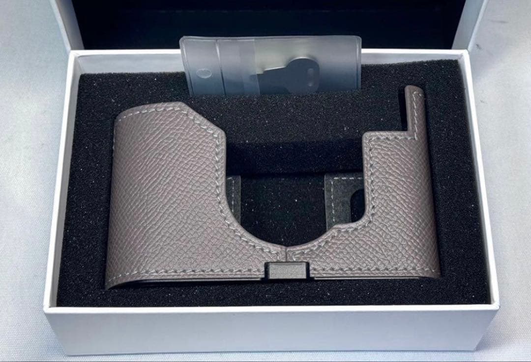 ゆどうふ　FUJIFILM X half X-HF1シルバー開封済未使用品