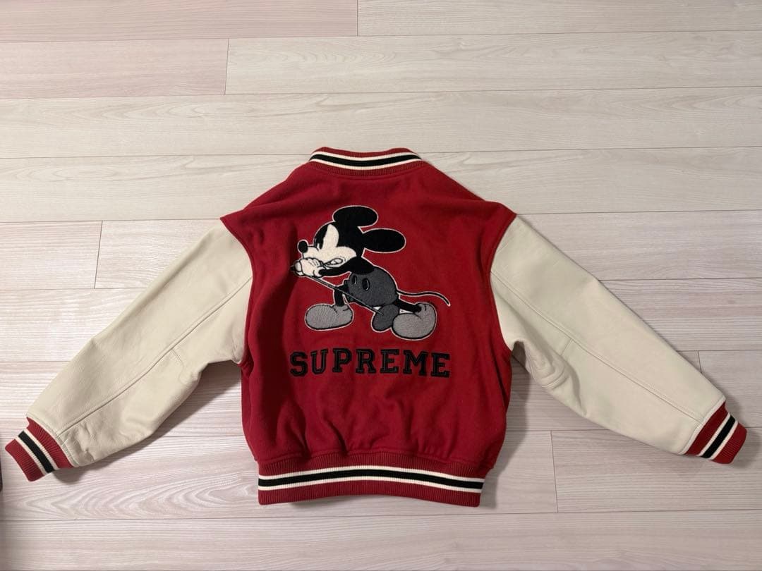 Supreme Number (N)ine Mickey Mouseスタジャン赤