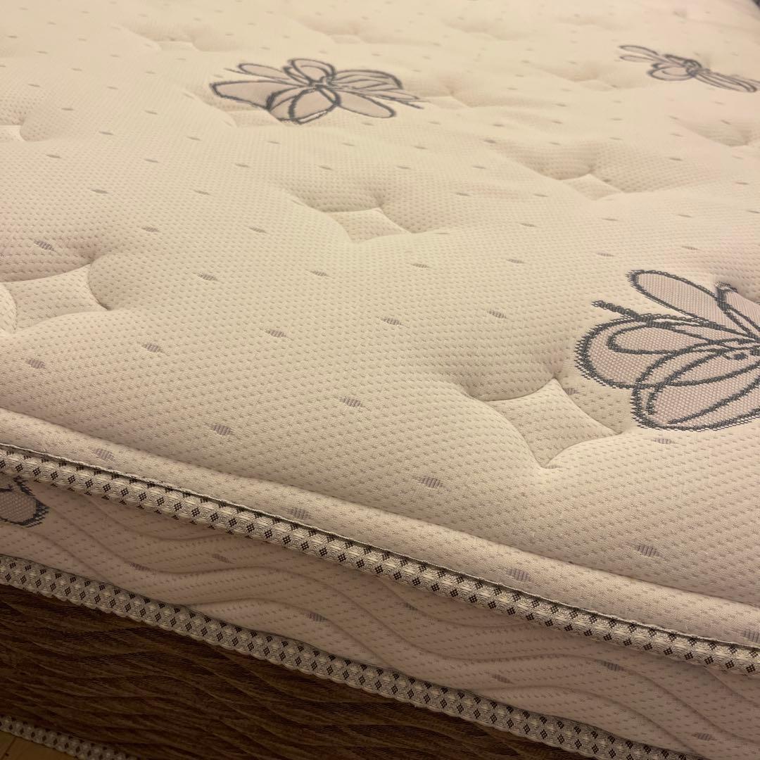 シモンズ　ダブルサイズ(お値下げしました）