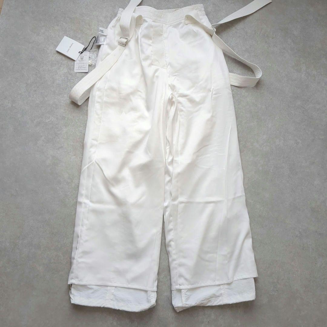 アルページュストーリー 撥水サス付きパラシュートパンツ　白　S　タグ付