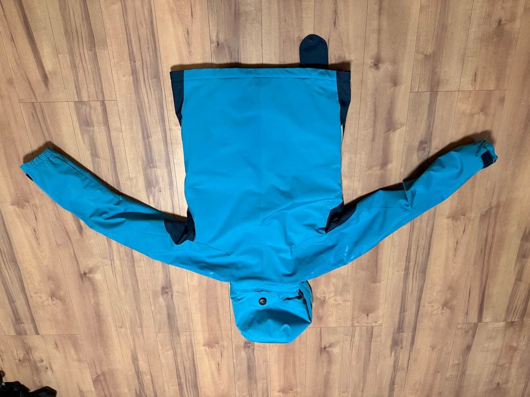 S*l様 スキーウェア　デサント