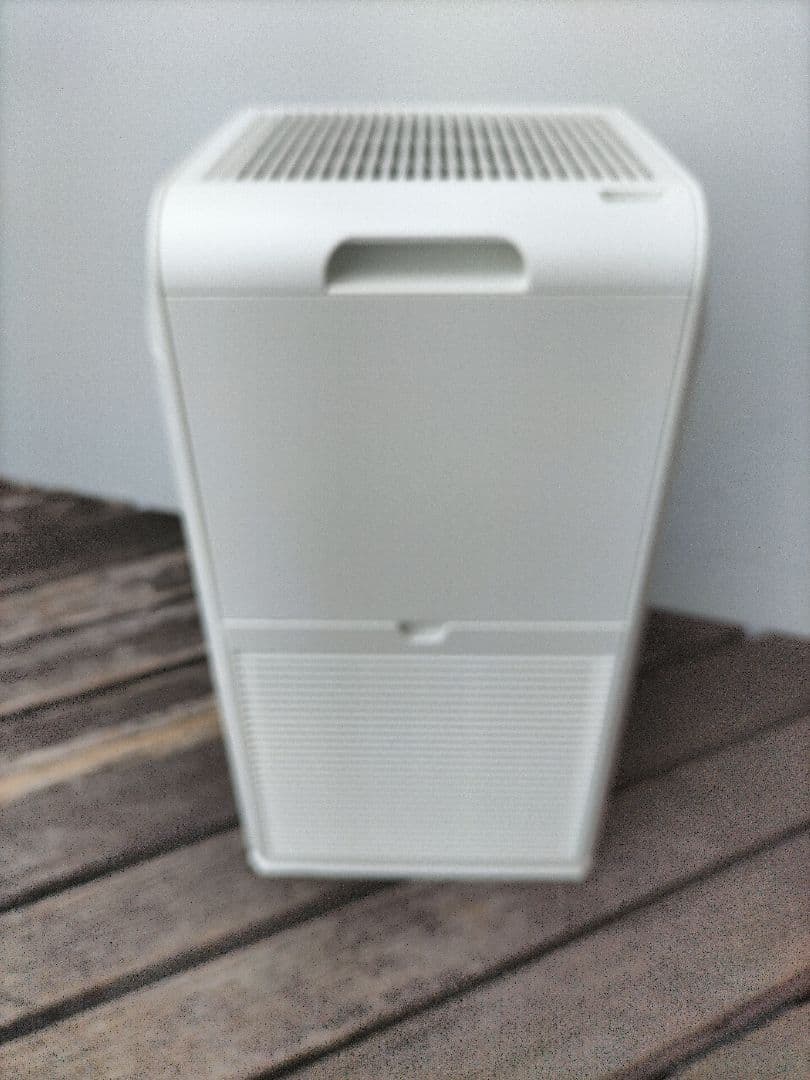 ダイキン ストリーマ空気清浄機 2023年(MCA55ZE2-W)