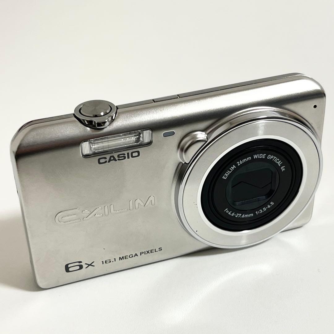 デジタルカメラ CASIO EXILIM EX-ZS26