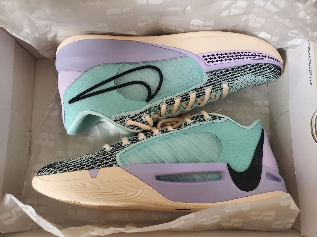 シューズ(男性用) NIKE Sabrina1 EP