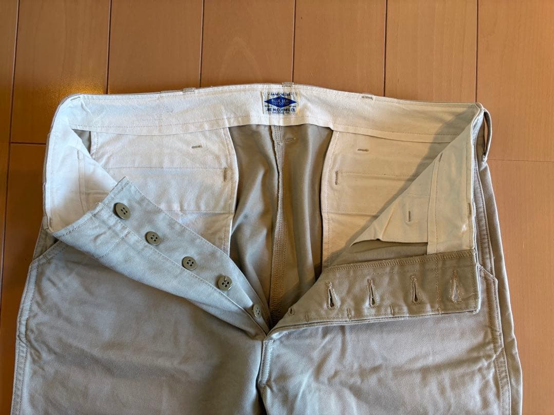 The REAL McCOY’S CHINO TROUSERS