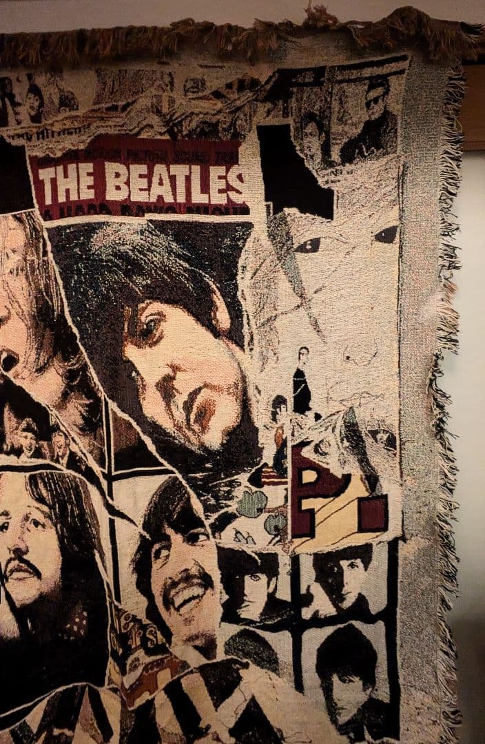 SOLD RYOMAザ・ビートルズアンソロジーラグ　the Beatles