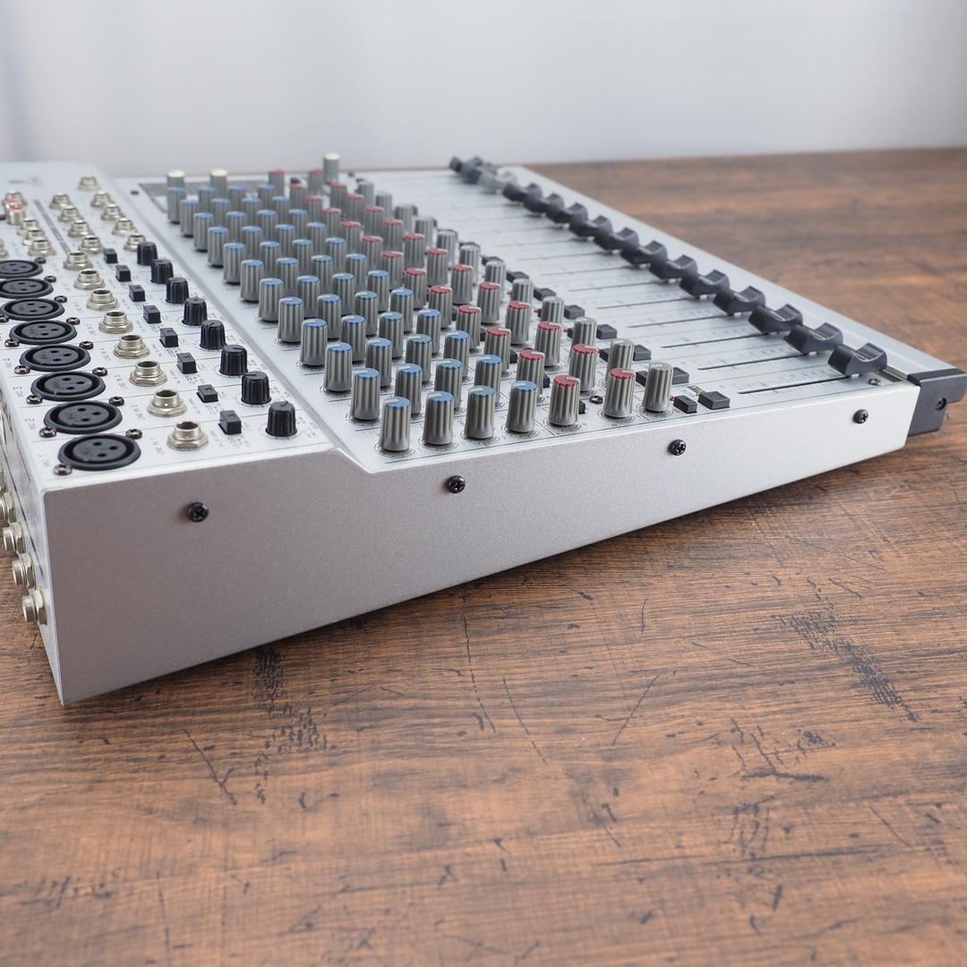 BEHRINGER MX2004A ACアダプターなしだけど動作確認済品