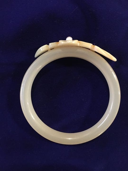 ヴィンテージ　ルーサイトバングル　フランスヴィンテージ