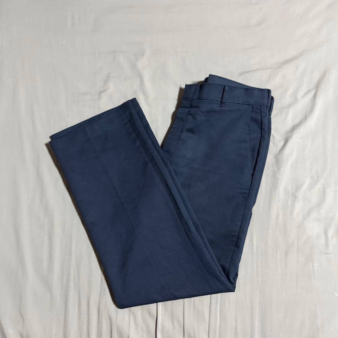 リーバイス　アクションスラックス