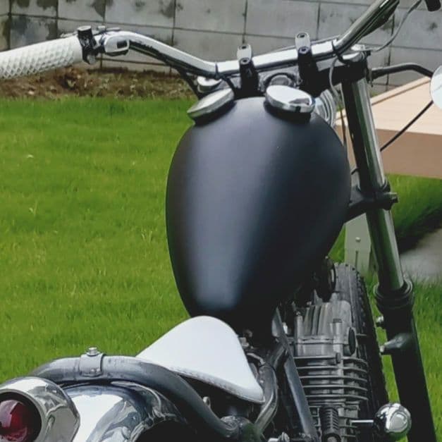 部品屋K&W SR400/500 エッグタンク　ピーナッツタンク