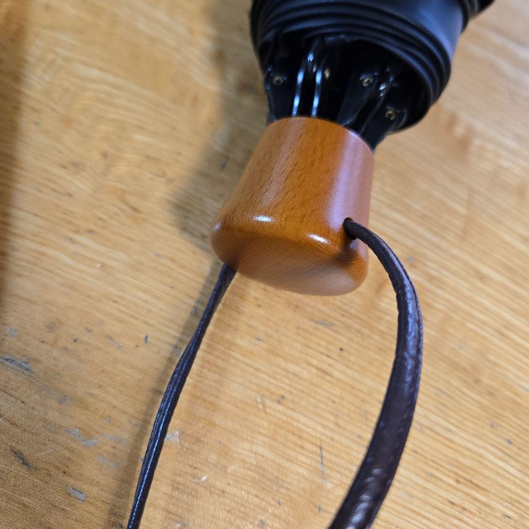 【未使用】サンバリア100　折りたたみ日傘 3段折 / コンビ白黒ストライプ