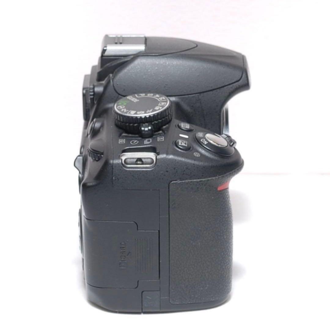 一眼レフデビューに✨Nikon D3100✨ニコン✨シングルレンズ✨少シャッター