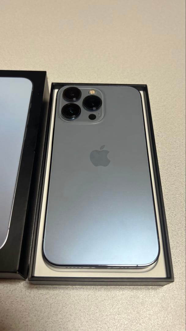 simフリーApple iPhone 13 Pro 128GB グラファイト