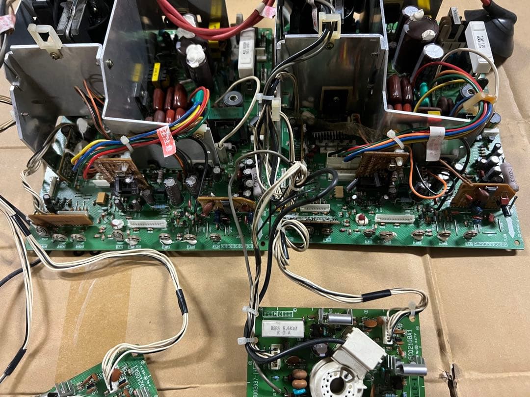 ナナオMS８ー２９　ジャンクCRT基板２枚