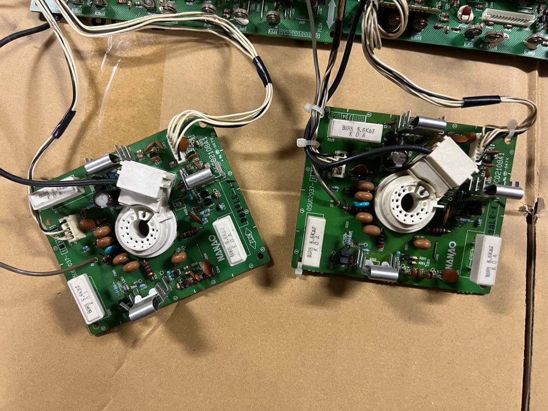 ナナオMS８ー２９　ジャンクCRT基板２枚