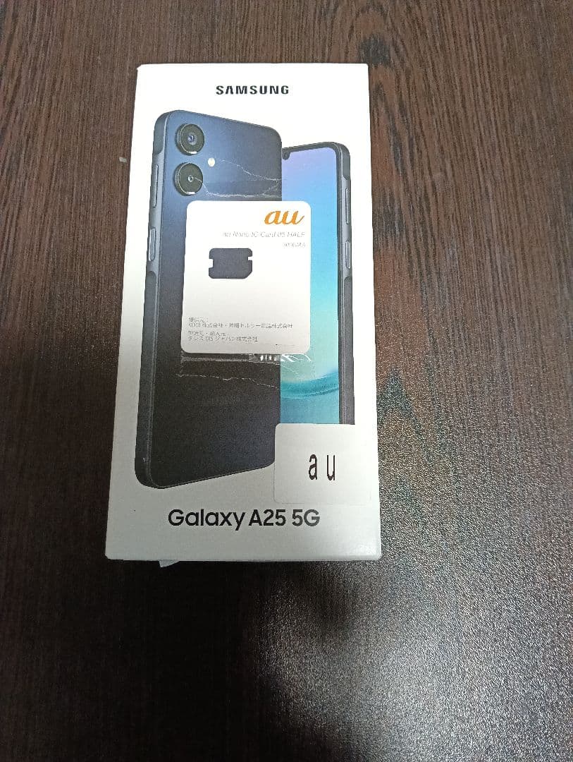 Samsung Galaxy A25 5G 本体ブラック、ホワイト