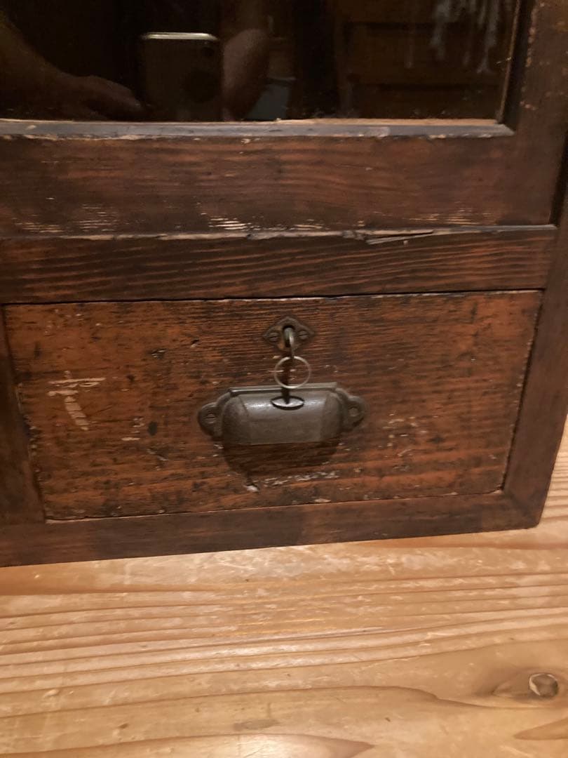 昭和レトロ　サイドボード　食器棚、戸棚、収納棚　本棚