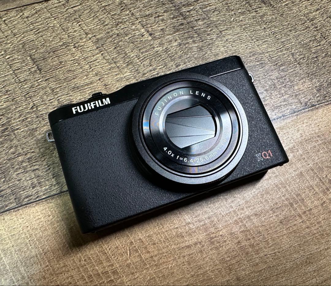 FUJIFILM XQ1 【ジャンク】
